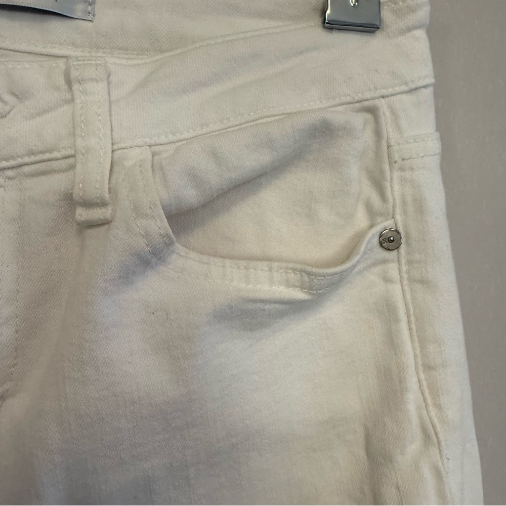 Joe's Jeans Women's Off-White Straight-Leg Jeans - Picture 4 of 16